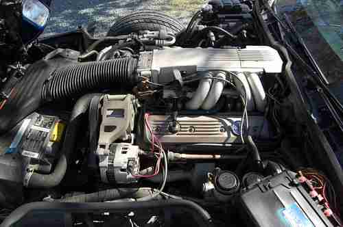 1990 Chevrolet Corvette Base Convertible 2-Door 5.7L, image 4