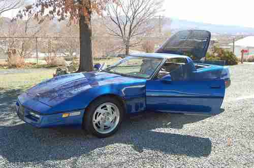 1990 Chevrolet Corvette Base Convertible 2-Door 5.7L, image 7