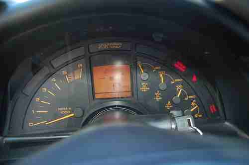 1990 Chevrolet Corvette Base Convertible 2-Door 5.7L, image 9