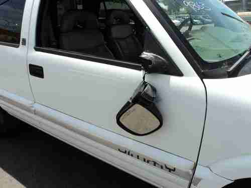 1996 GMC Jimmy, NO RESERVE, image 11
