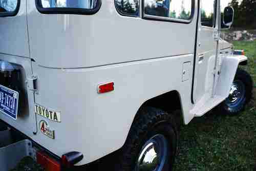 1979 FJ40 Toyota Land Crusier Factory AC / PS Restored to Perfection FJ40 BJ40, US $49,000.00, image 4