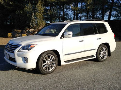 2013 lexus lx570 5-dr suv 5.7l starfire pearl (white)