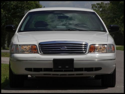 Ford crown victoria police interceptor p71 florida reconditioned cvpi white