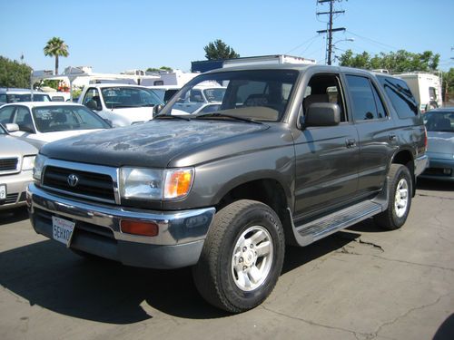 1998 toyota 4runner, no reserve