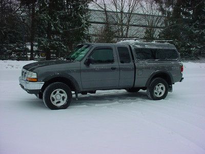 1999 ford ranger xlt 4 dr supercab 4 wheel drive/v6/very clean