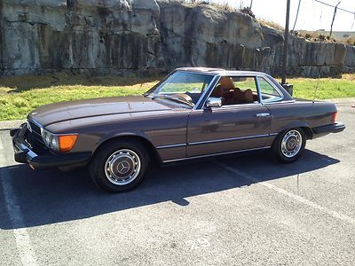 1977 450sl 64k miles hard/soft top convertible am/fm radio cassette player