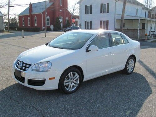 2009 volkswagen jetta sedan 4dr dsg tdi