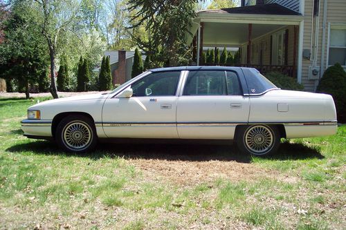 1995 cadillac deville, white, automatic, 71,642 original miles