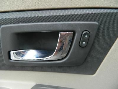 3.2L CADILLAC CTS V6 RIMS CLEAN WHITE PEARL LEATHER LOADED CHEAP MAKE OFFER, image 13