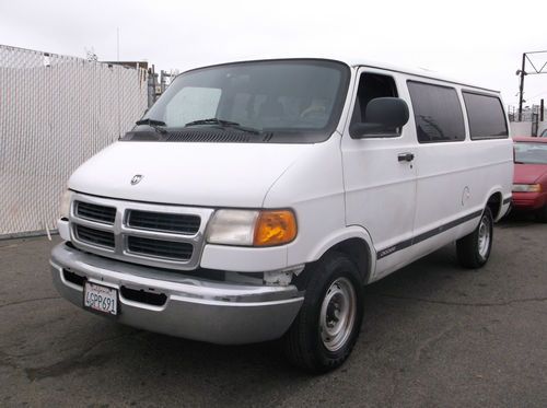 1999 dodge ram van, no reserve