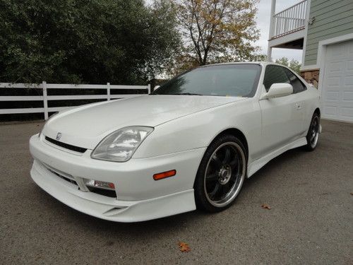 1999 honda prelude auto....nice car with lots of pictures,  will ship!!!!!
