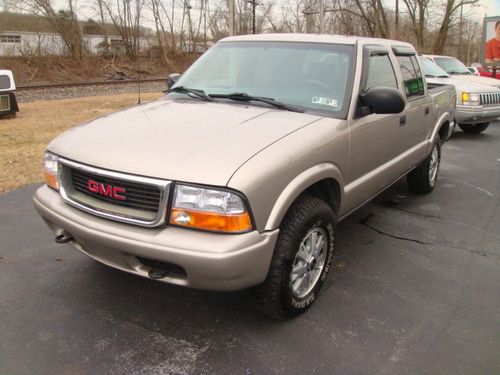 2002 GMC Sonoma Crew Cab 4x4 Very Clean Truck, image 2