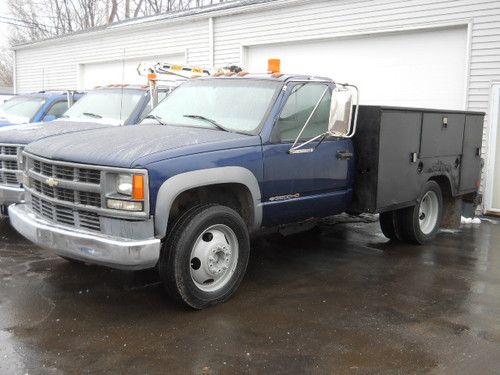 1999 chevrolet 3500 hd diesel truck utility tool nice low miles