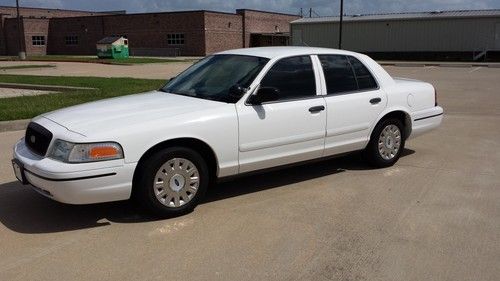 1999 ford crown victoria police non patrol administrative use 49k miles nice