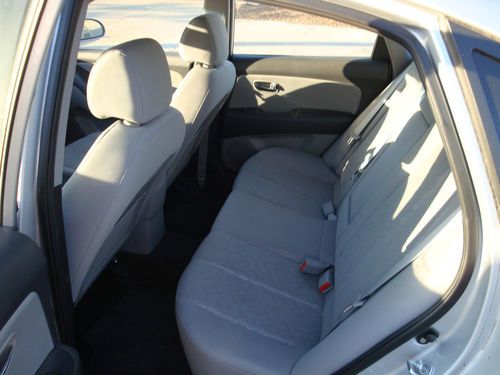 2010 Hyundai Elantra GLS Gray Sedan ONLY 2500 Miles!!! Clean Carfax!!!, US $11,999.00, image 6