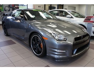 2014 nissan gt-r brand new black int gun metallic ext auto very rare black rims