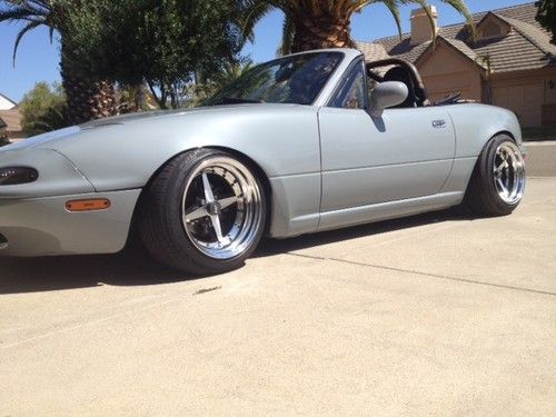 1990 mazda miata base convertible 2-door 1.6l