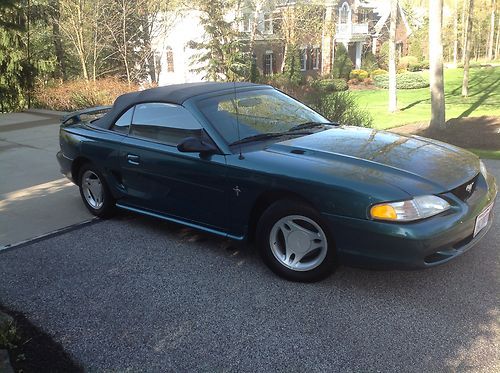 1998 ford mustang base convertible 2-door 3.8l