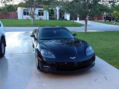 Corvette 2006 black leather interior with all the extras and low milage