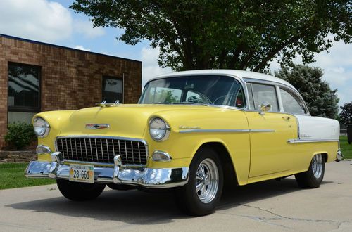 1955 chevy for sale~beautiful cruiser runs with the big boys