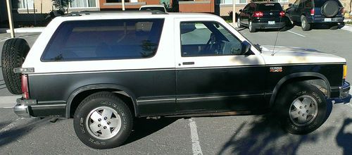 1988 chevrolet s10 blazer high country sport utility 2-door 2.8l