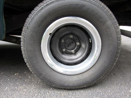 Green exterior, green cloth interior, 350 V-8, Automatic, Dual Exhaust, image 7