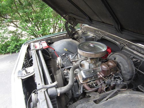 Green exterior, green cloth interior, 350 V-8, Automatic, Dual Exhaust, image 8