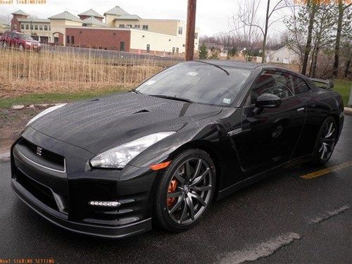 New 2014 nissan gtr gt-r premium coupe black / black ny we finance