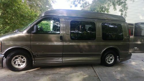 2000 gmc savana explorer custom van
