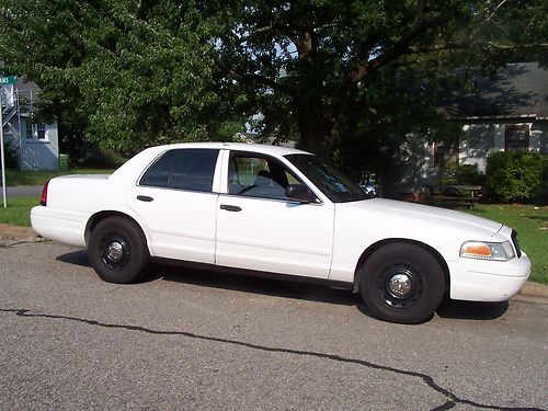 2003 Ford P71 Full police Package, US $2,999.00, image 2