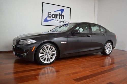 2011 550i sport, prem 2 pkg, conv pkg, sunshades, cld wthr pkg, cam pkg, 6-speed