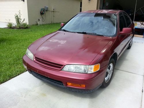 1995 honda accord lx sedan 4-door 2.2l low miles!