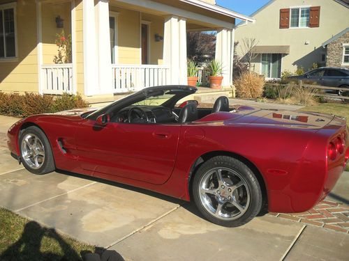 2001 chevrolet corvette base convertible 2-door 5.7l