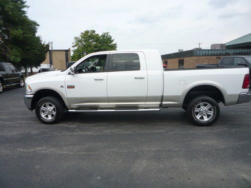 2011 dodge ram 2500 laramie mega cab  6.7l cummins 29k miles, fully loaded