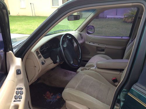 1999 Ford Explorer XLT Sport Utility 4-Door 4.0L, US $2,000.00, image 2