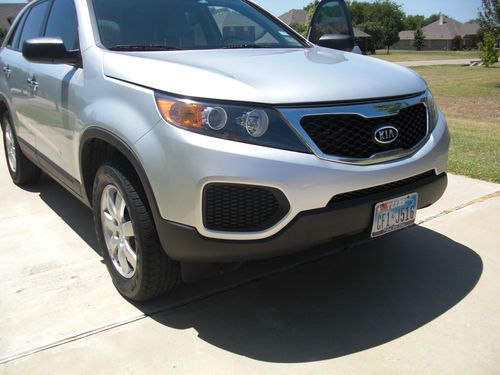 2011 kia sorento base sport utility 4-door 2.4l