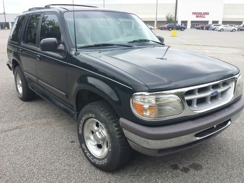 1997 ford explorer xlt sport utility 4-door 4.0l