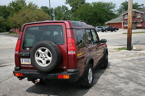 Land rover discovery ii, 2000, suv 4 dr mint cond, 76640mi. burgundy.
