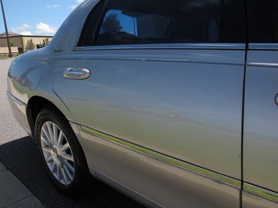 LINCOLN TOWN CAR SIGNATURE ONLY 39K MILES!!! LEATHER LOADED EXTRA CLEAN!!, US $11,590.00, image 29