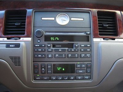 LINCOLN TOWN CAR SIGNATURE ONLY 39K MILES!!! LEATHER LOADED EXTRA CLEAN!!, US $11,590.00, image 42