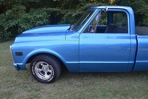 1972 Chevrolet C-10 Pick-Up;  Hi-Performance - Restored & Tastefully Customized, image 13