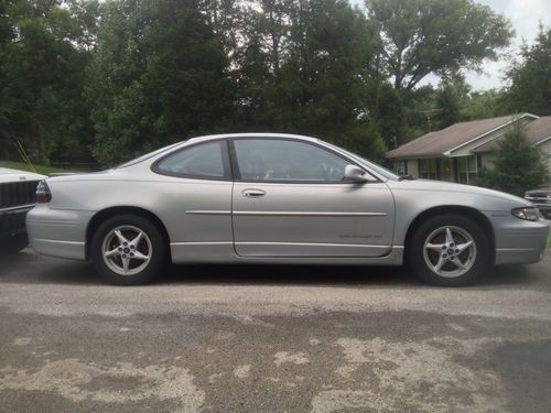 1998 pontiac grand prix coupe v6 silver/grey