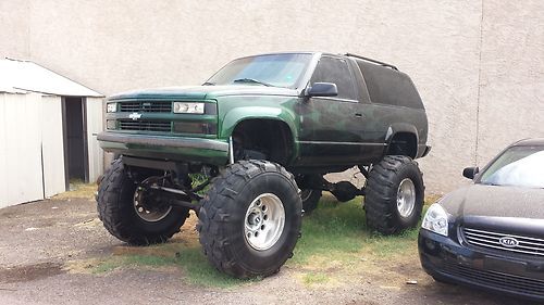 1997 4x4 Chevrolet Monster Blazer, image 2