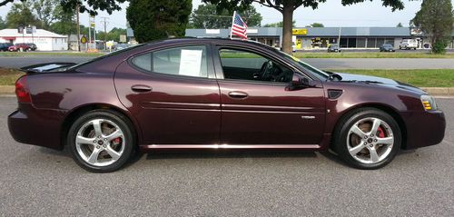 2006 pontiac grand prix gxp sedan v8 loaded low miles