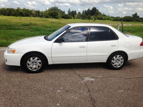 2001 toyota corolla le sedan auto 64k mile great condition low miles pw ps pb pl