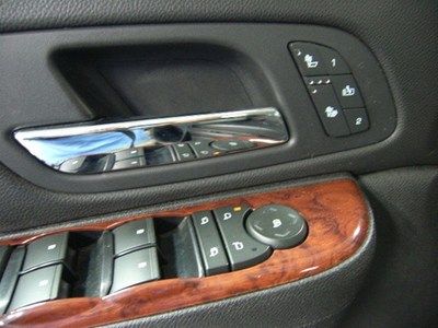 LT GM Certified, DVD,Bluetooth, 5.3 V-8 320 hp  Sunroof, Leather, and more, US $41,988.00, image 17