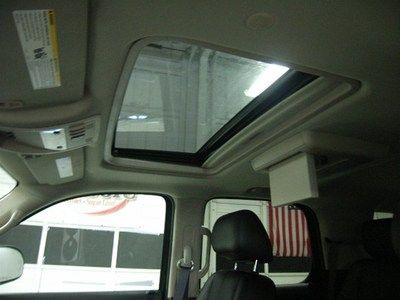 LT GM Certified, DVD,Bluetooth, 5.3 V-8 320 hp  Sunroof, Leather, and more, US $41,988.00, image 19