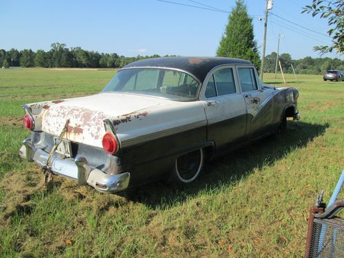 1956 ford four door sedan