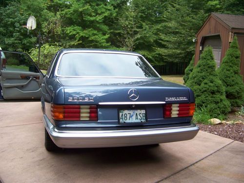 1982 Mercedes-Benz 300D Turbo Diesel, image 2