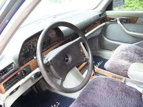 1982 Mercedes-Benz 300D Turbo Diesel, image 7